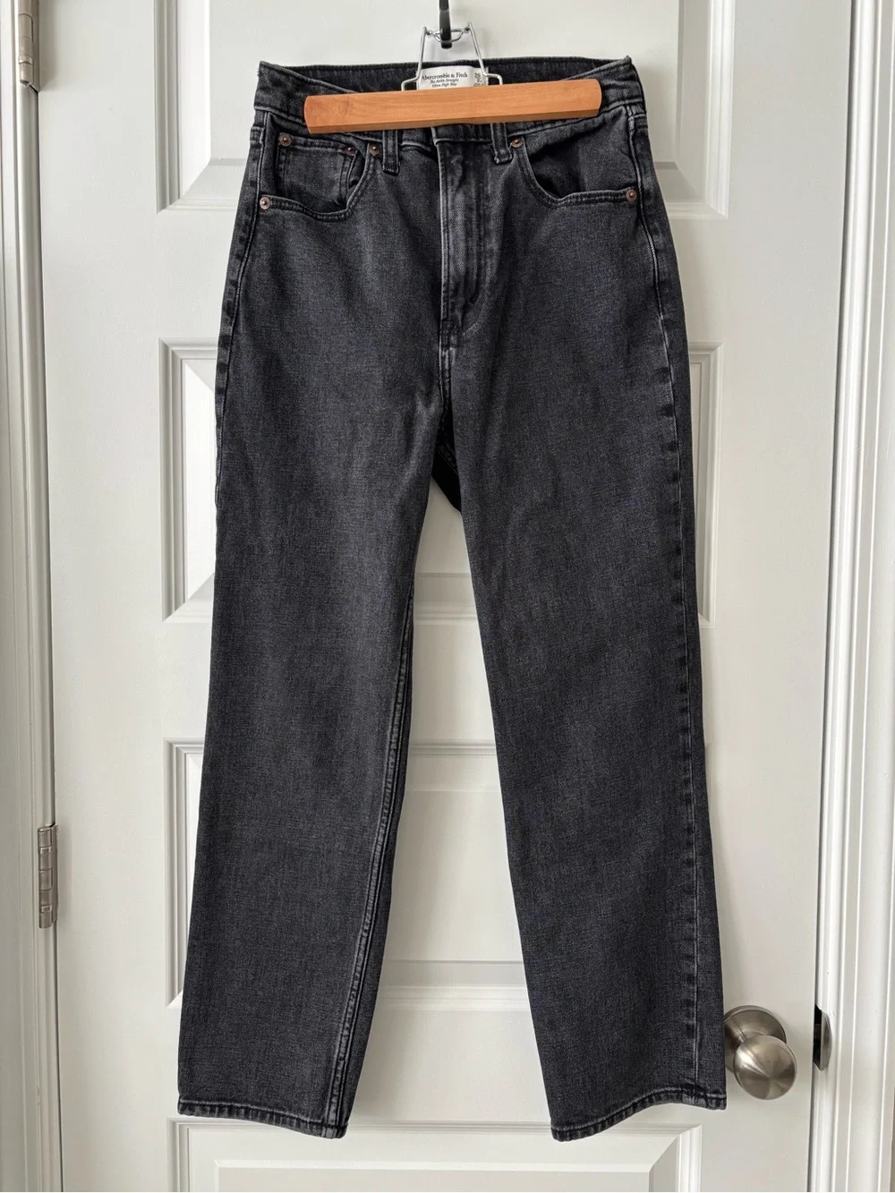 Abercrombie & Fitch The Ankle Straight Ultra High Rise Jeans Size 26 Dark Gray - Picture 1 of 7